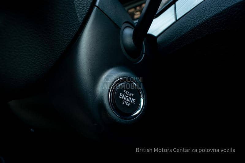 Škoda Superb 2.0 TDI DSG 4X4 Škoda Superb 2.0 TDI DSG 4X4