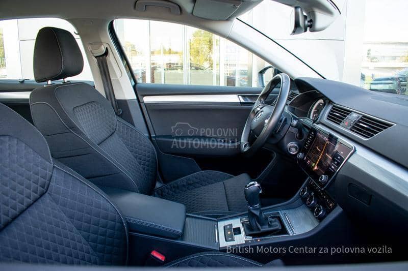 Škoda Superb 2.0 TDI DSG 4X4 Škoda Superb 2.0 TDI DSG 4X4