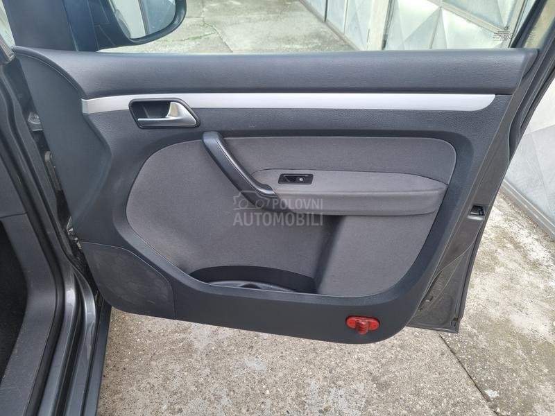 Volkswagen Touran 1.6 TDI