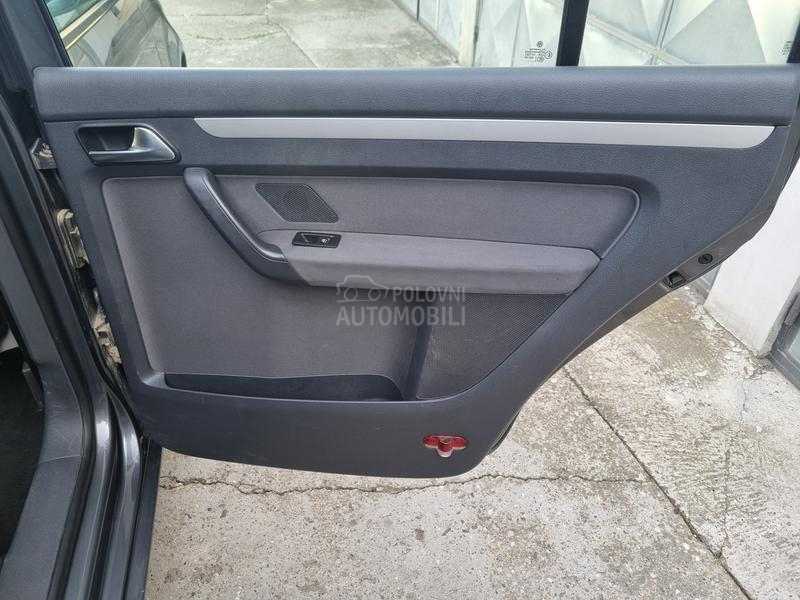 Volkswagen Touran 1.6 TDI