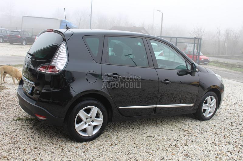 Renault Scenic 1.5 DCI