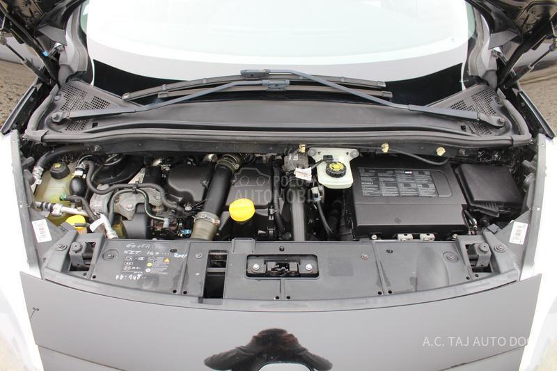 Renault Scenic 1.5 DCI