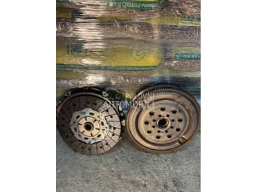 Plivajući zamajac za Opel Astra K od 2016. do 2022. god.