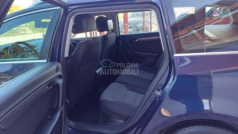 Volkswagen Passat B7 2.0 TDI HAJLAJN T0P
