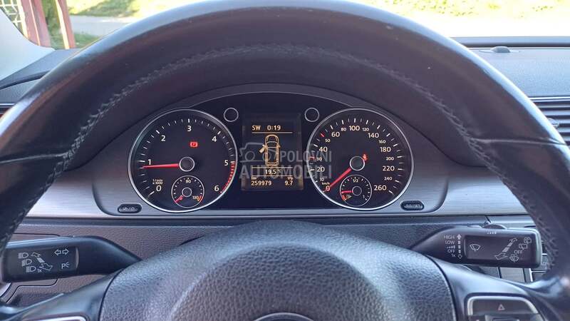 Volkswagen Passat B7 2.0 TDI HAJLAJN T0P