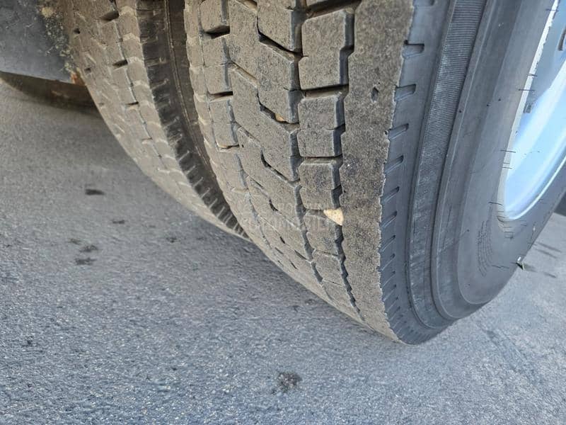 Mercedes Benz Arocs 1827 smećara