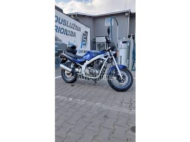 Suzuki GS 500