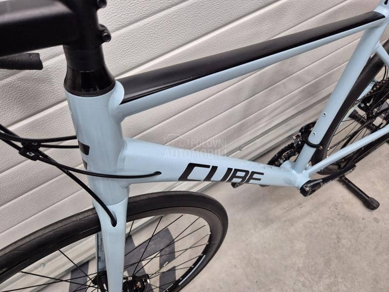 Cube Attain Pro SORA 56cm TOP