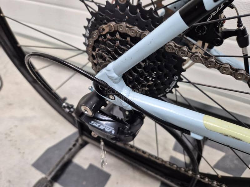 Cube Attain Pro SORA 56cm TOP