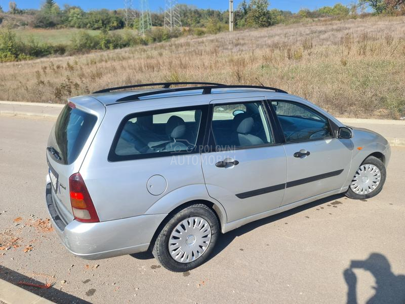 Ford Focus 1.8 Tddi