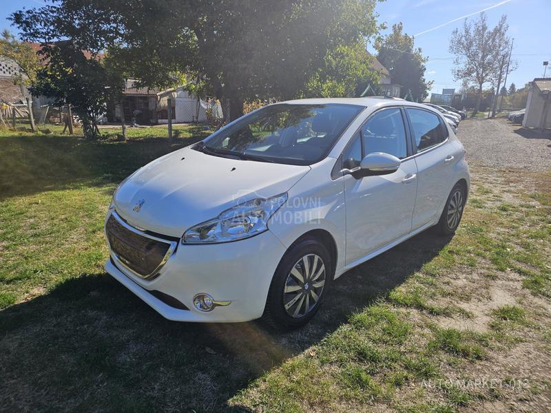 Peugeot 208 1.4 hdi  GT line
