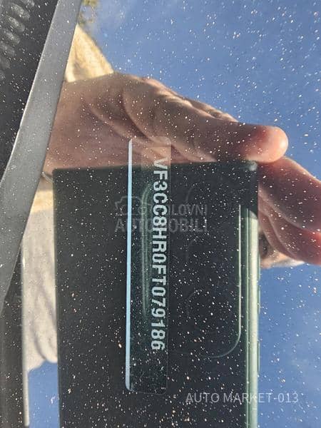 Peugeot 208 1.4 hdi  GT line