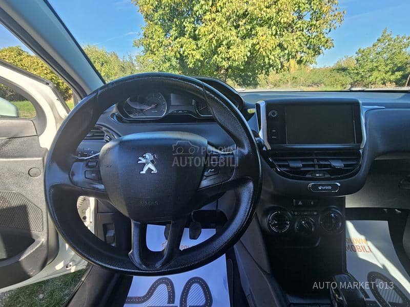 Peugeot 208 1.4 hdi  GT line