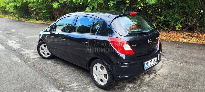 Opel Corsa D 1.4 tng
