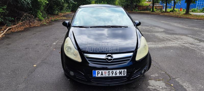 Opel Corsa D 1.4 tng