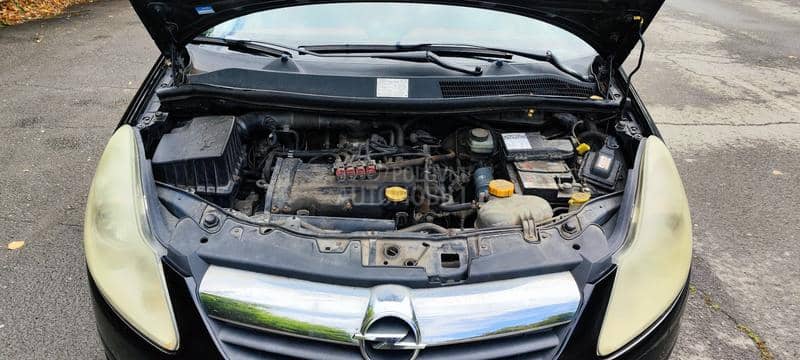 Opel Corsa D 1.4 tng