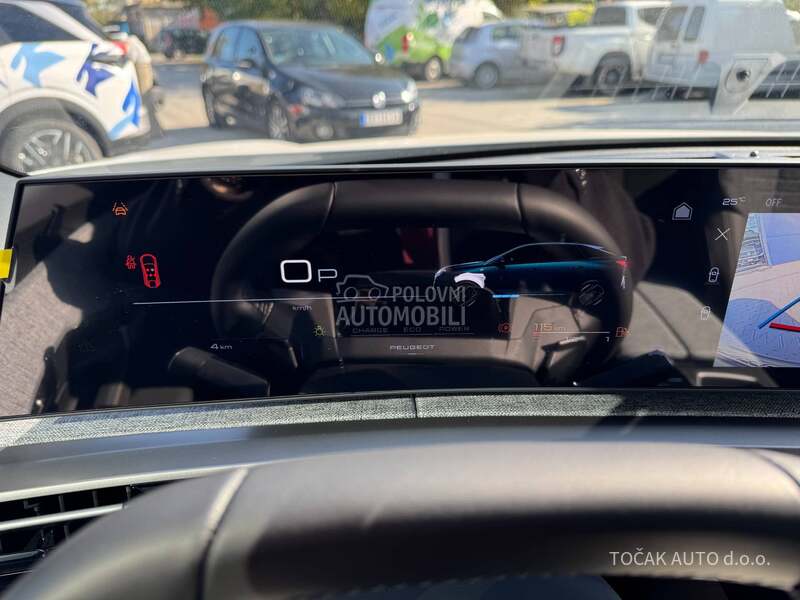 Peugeot 3008 HY Business 136