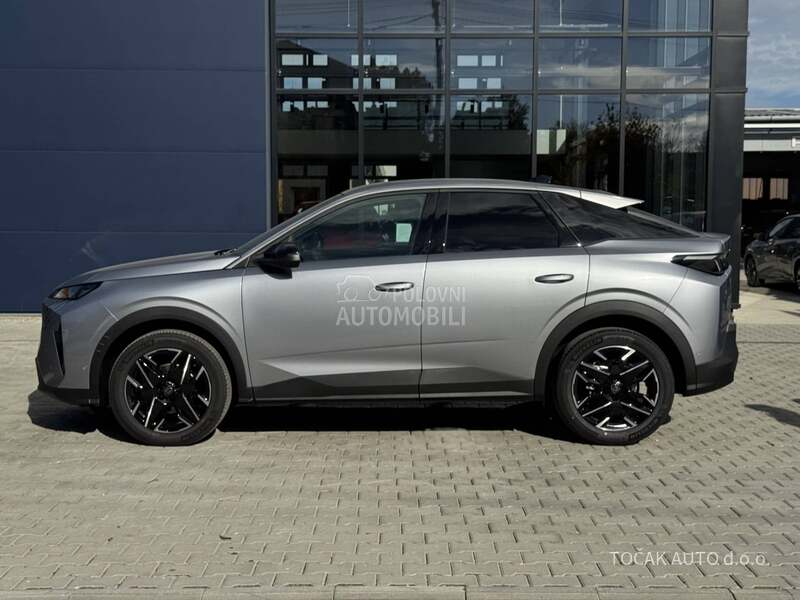 Peugeot 3008 HY Business 136