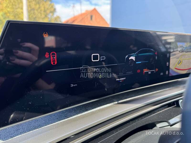 Peugeot 3008 HY Business 136
