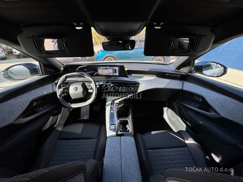 Peugeot 3008 HY Business 136