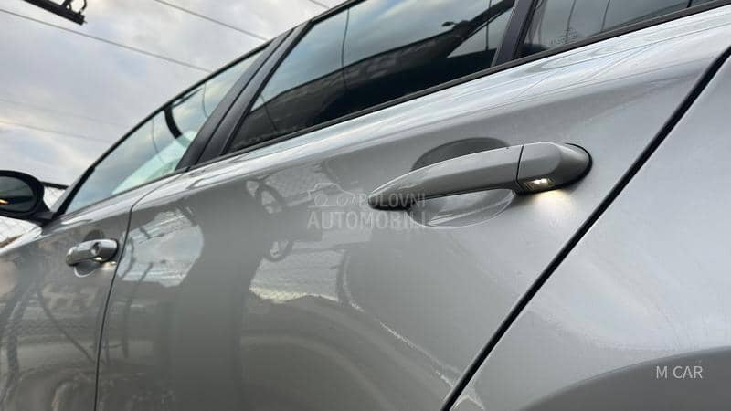 BMW 120 TOTALNI F u L L