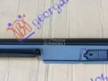 SAJTNA PLASTICNA Desno za Lexus RX 450 od 2009. do 2012. god.