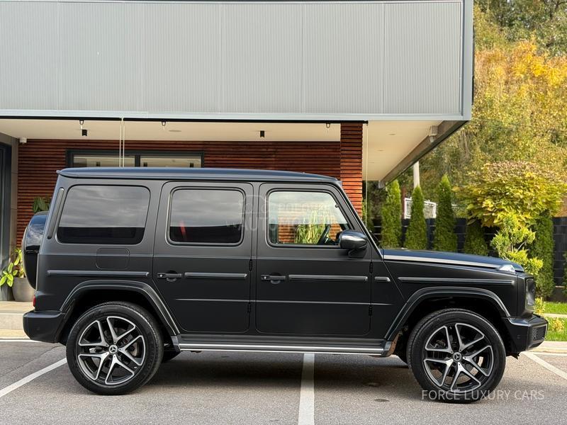 Mercedes Benz G 400 
