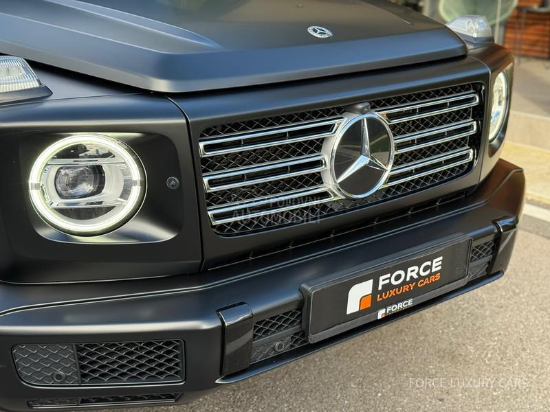 Mercedes Benz G 400 