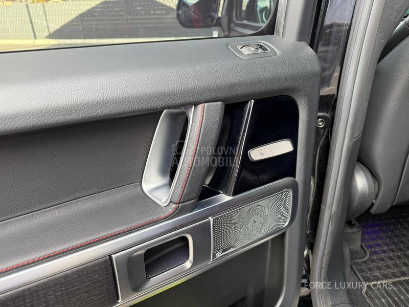 Mercedes Benz G 400 
