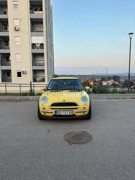 MINI One 