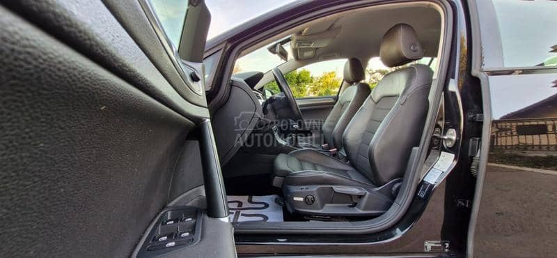 Volkswagen Golf 7 2.0TDI/R-LINE/KAMERA