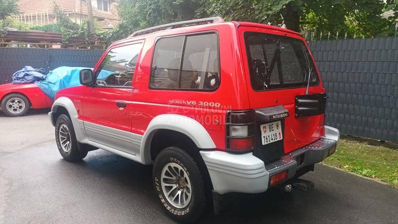 Mitsubishi Pajero 3.0 V6