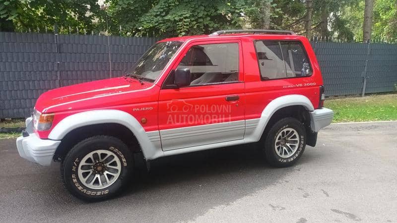 Mitsubishi Pajero 3.0 V6