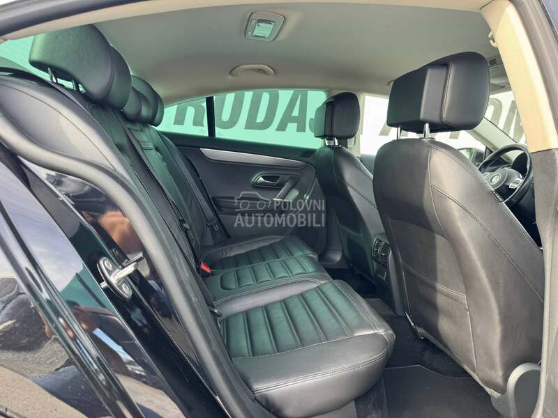 Volkswagen Passat CC 82.040