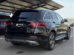 Mercedes Benz GLC 300 d 4Matic slika 34