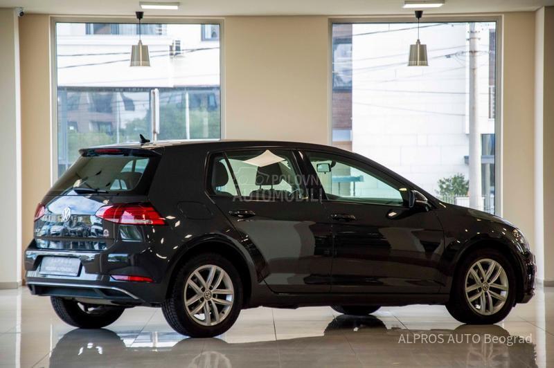 Volkswagen Golf 7 1.6 TDI DSG