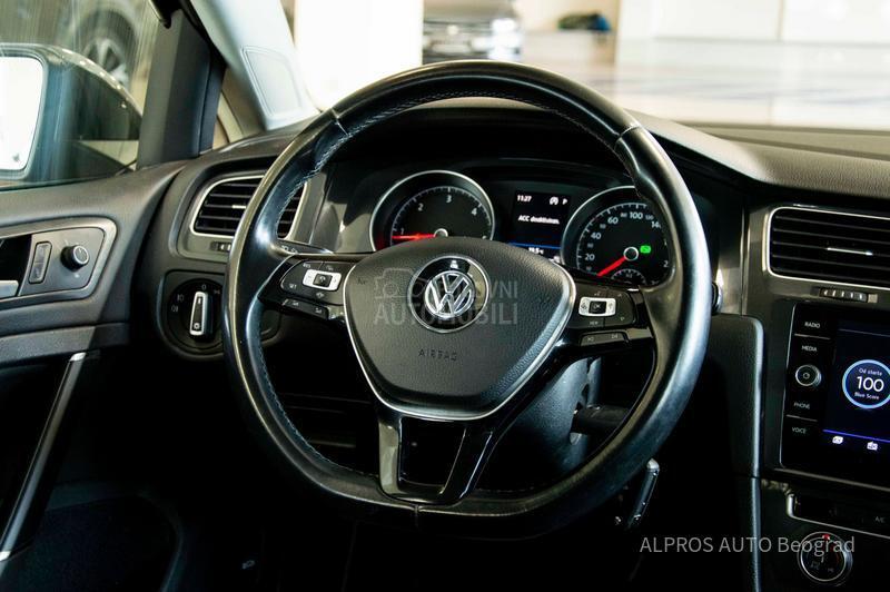 Volkswagen Golf 7 1.6 TDI DSG