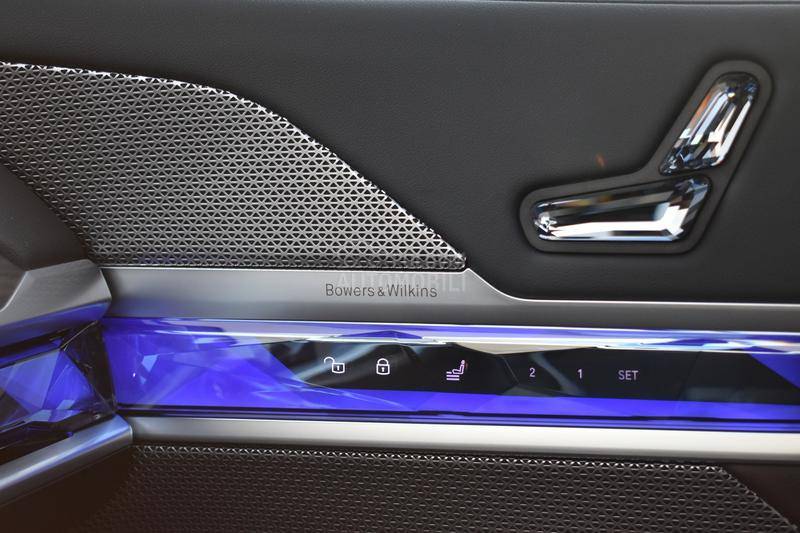 BMW 750 e xDrive M paket