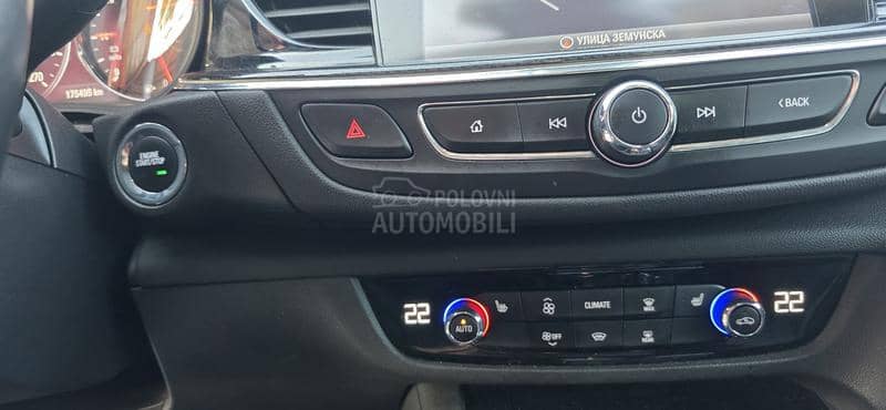 Opel Insignia 1.6CDTI/CAM.NAV AU Opel Insignia 1.6CDTI/CAM.NAV AU