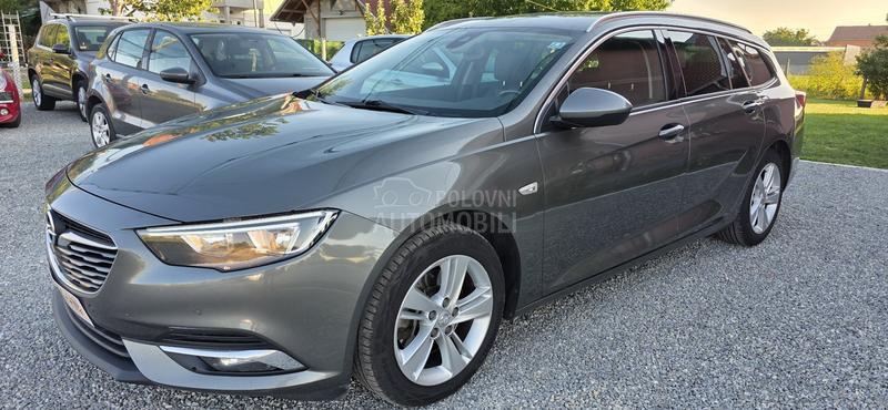 Opel Insignia 1.6CDTI/CAM.NAV AU Opel Insignia 1.6CDTI/CAM.NAV AU
