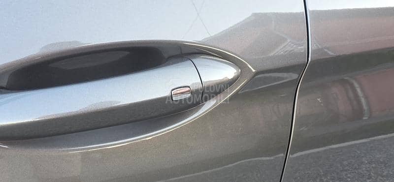 Opel Insignia 1.6CDTI/CAM.NAV AU Opel Insignia 1.6CDTI/CAM.NAV AU