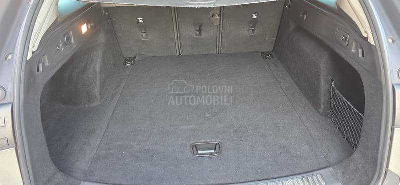 Opel Insignia 1.6CDTI/CAM.NAV AU Opel Insignia 1.6CDTI/CAM.NAV AU