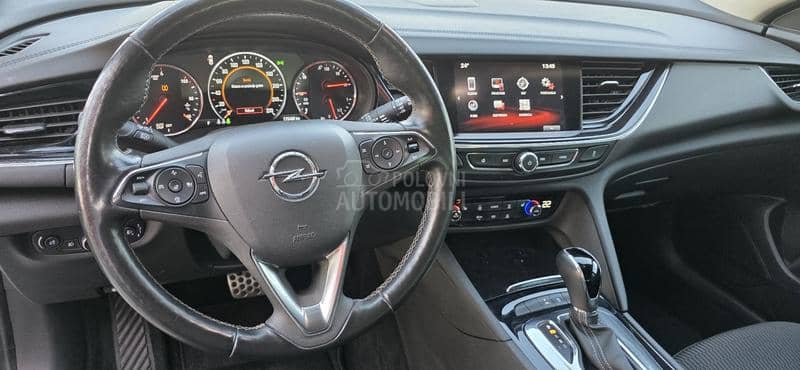 Opel Insignia 1.6CDTI/CAM.NAV AU Opel Insignia 1.6CDTI/CAM.NAV AU