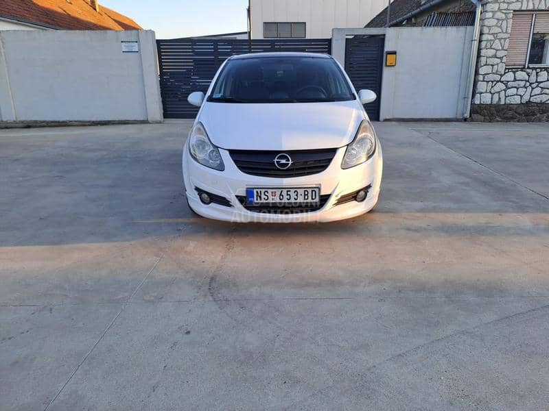Opel Corsa D 