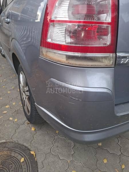 Opel Zafira H I T N O