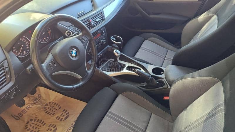 BMW X1 2.0 D X Drive CH