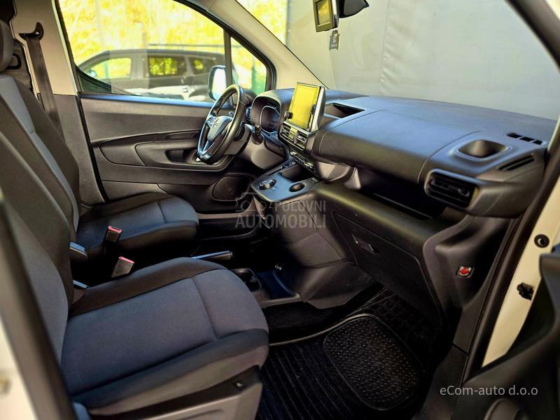 Opel Combo 1.5 CDTI MAXI A/T