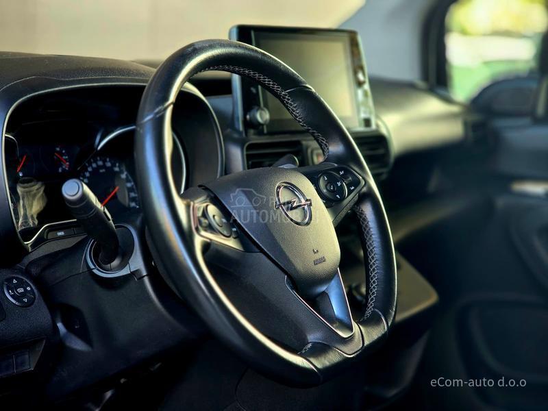 Opel Combo 1.5 CDTI MAXI A/T