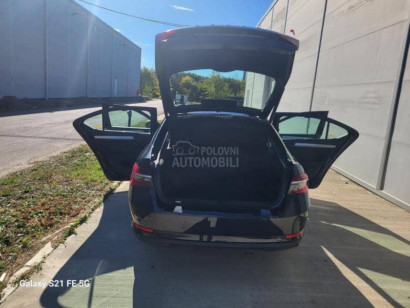 Škoda Superb AMBITION 2.0 TDI