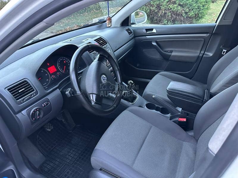 Volkswagen Jetta 1.9 TDI TekkRegg Volkswagen Jetta 1.9 TDI TekkRegg